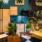 Jungle Apartments 2