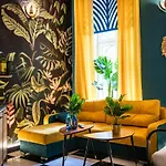 Jungle Apartments 2